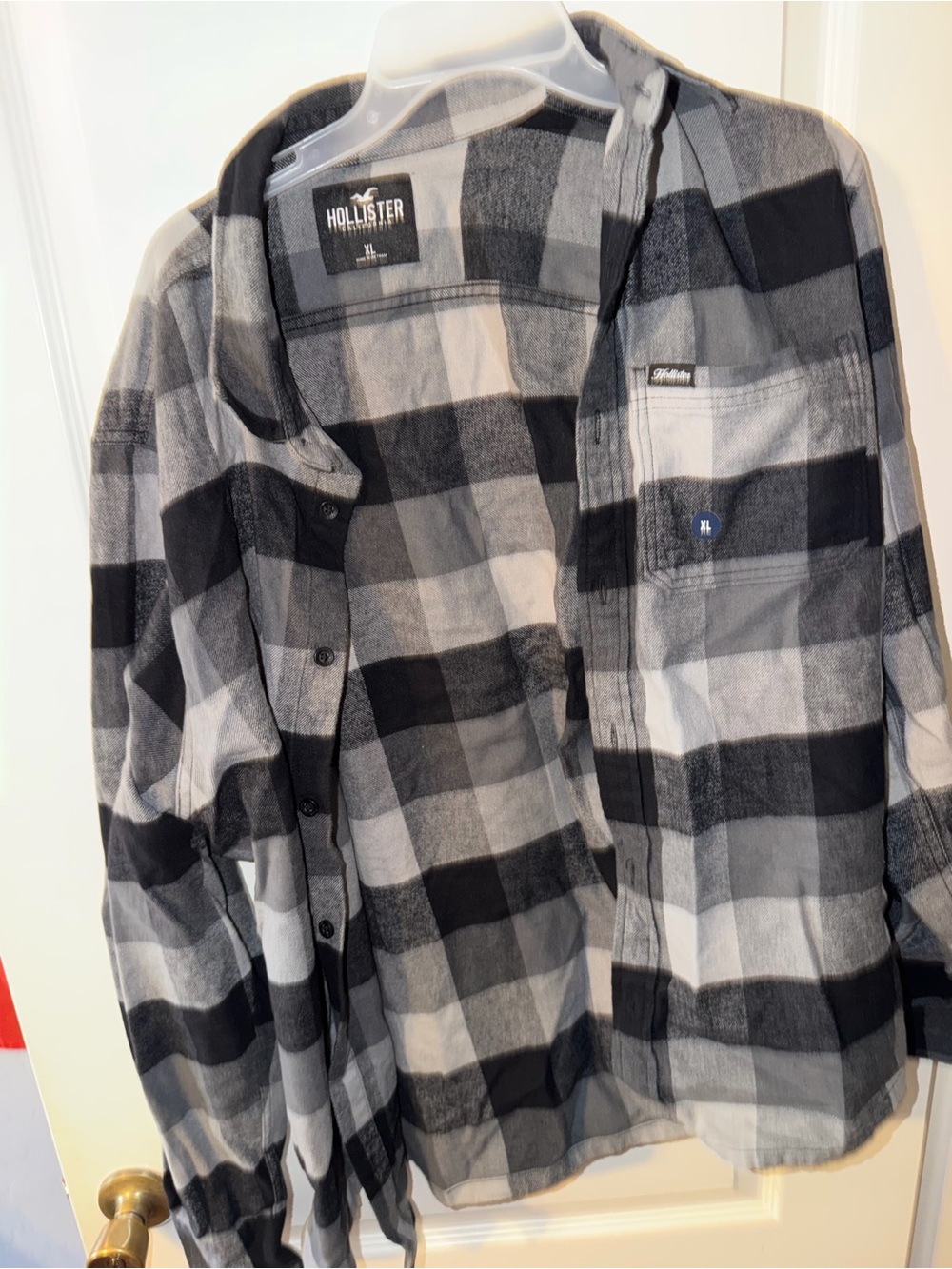 Hollister Men’s Black and Gray Plaid Button-Down Shirt